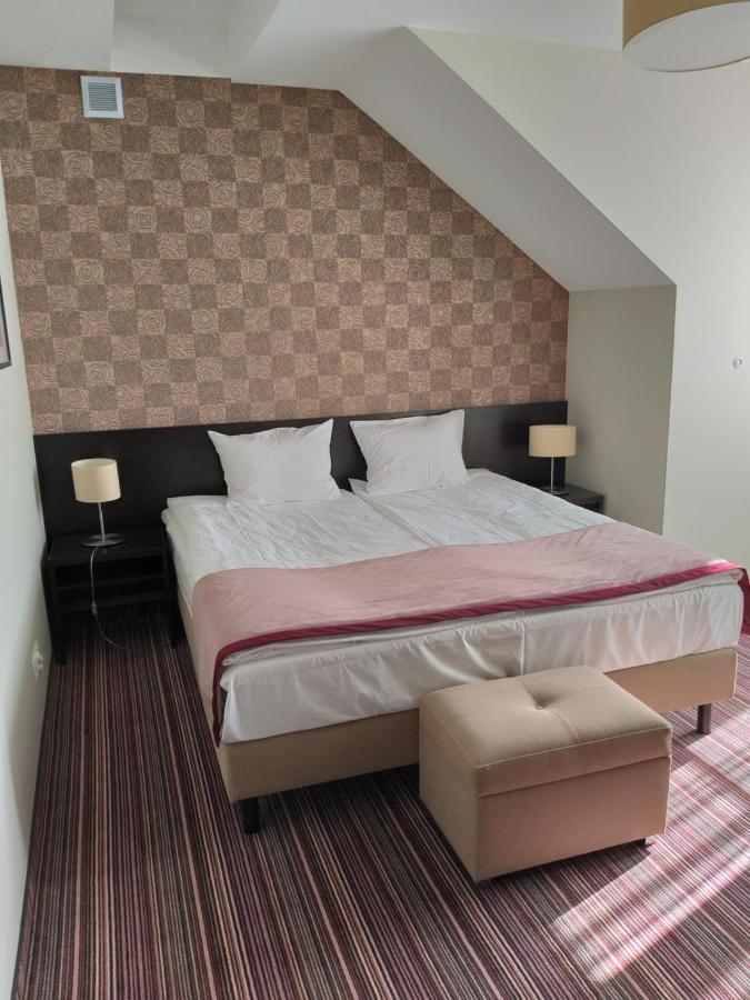 Hotel Weranda Lopuszno Jedle  Extérieur photo