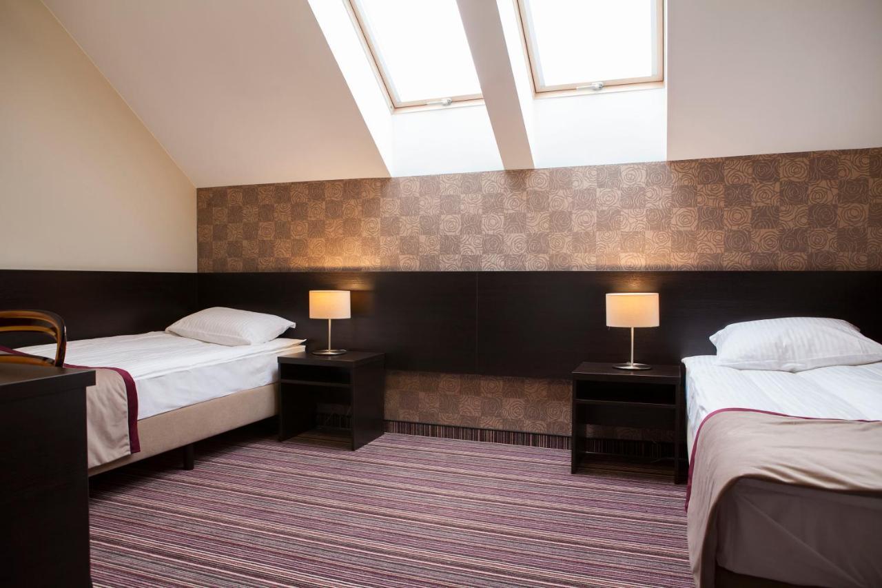 Hotel Weranda Lopuszno Jedle  Extérieur photo